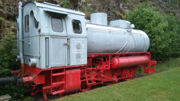 Höllentalbahn Blankenstein - Dampflok - Werkslok Nr. 3 - VEB Lokomotivbau Karl Marx Babelsberg
2019 Bad Steben
