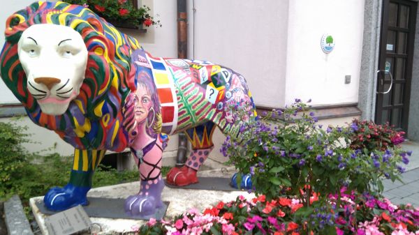 Löwe vor Rathaus
2019 Bad Steben
