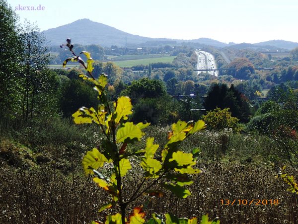 Niederpleis - Geistinger Wald Blick auf A3 und Grosser Ölberg
2018
